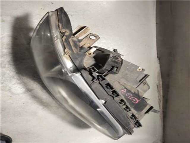 Foto 3ª: Faro Derecho Bmw Serie 1 114 2.0 118D [2.0 LTR. - 90 KW 16V DIESEL CAT] [204DA]