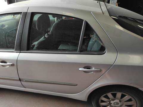 Puerta Trasera Izquierda Renault Laguna F9Q758