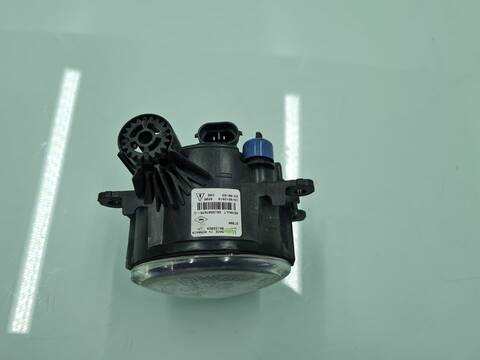 Foto 3ª: Faro Antiniebla Delantero Izquierdo Renault Captur DYNAMIQUE 90CV 66KW [K9K608] (2014)