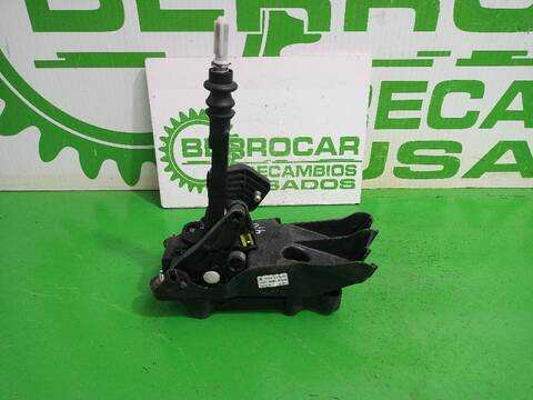 Palanca de Cambio Nissan Qashqai ACENTA 140CV