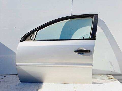 Puerta Delantera Izquierda Opel Vectra CLUB BERLINA 122CV 90KW