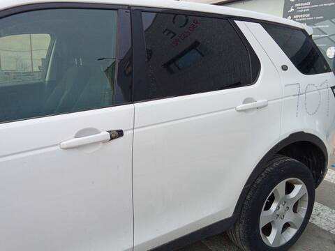 Foto 3ª: Puerta Trasera Izquierda Land Rover Discovery 2.0 D 150CV 110KW [204DTD(AJ20D4)] (2019)