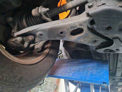 Brazo Suspension Delantero Derecho Kia Sportage 1.6 GDI 135CV 99KW