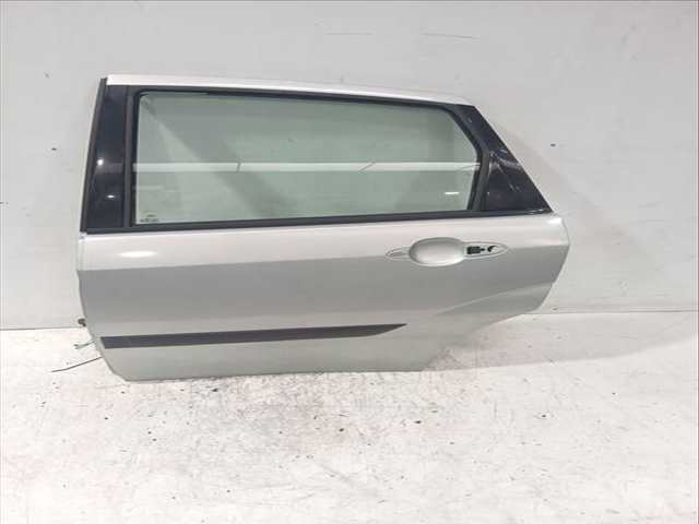 Puerta Trasera Izquierda Ford Focus 1.8 TDCI 100CV 74KW