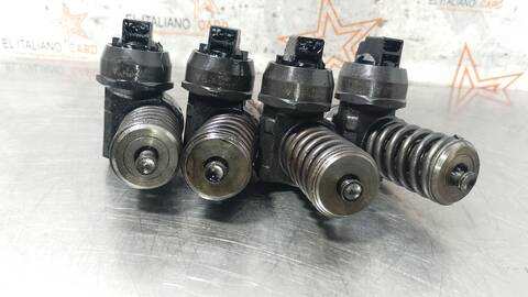 Foto 3ª: Inyectores Volkswagen Touran TRENDLINE 101CV 74KW [AVQ] (2004)