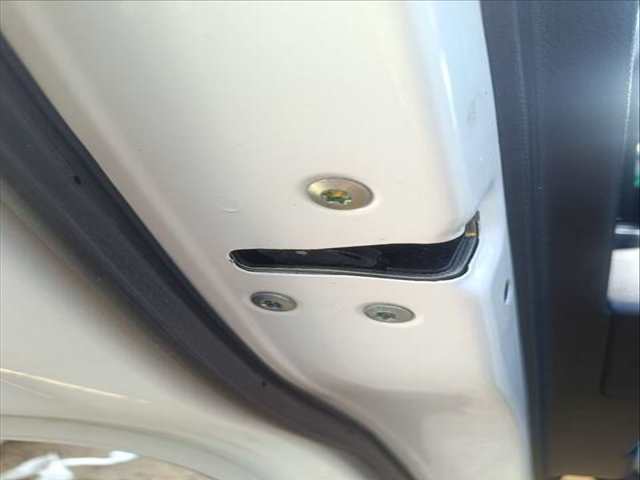 Cerradura Puerta Trasera Izquierda Kia Stonic G3LE