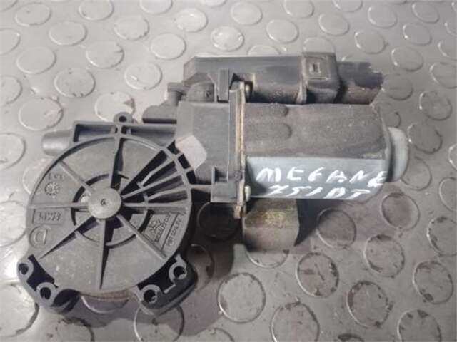Foto 3ª: Elevalunas Eléctrico Delantero Izquierdo Renault Megane 1.5 AUTHENTIQUE [1.5 LTR. - 74 KW DCI DIESEL] II GRANDTOUR (2003-_) [K9K F7]