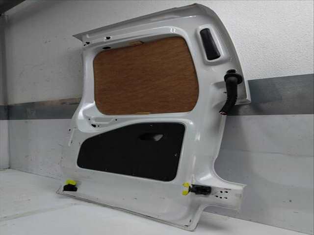 Puerta Trasera Izquierda Peugeot Rifter 102 CV 75KW