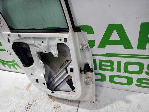 Foto 2ª: Puerta Trasera Izquierda Seat Ibiza EMOCION 60CV 44KW [CGPB] (2010)