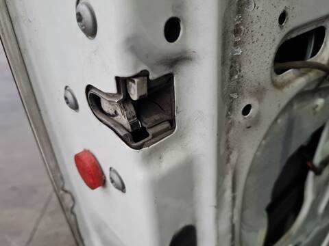 Foto 2ª: Cerradura Puerta Delantera Izquierda Citroen Jumper 33 L2H2 BLUEHDI 130 131CV 96KW [AH03] (2018)