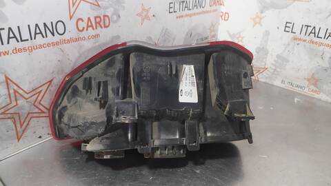 Foto 4ª: Piloto Trasero Derecho Ford Transit AMBIENTE 75CV 55KW [UGCB] (2015)