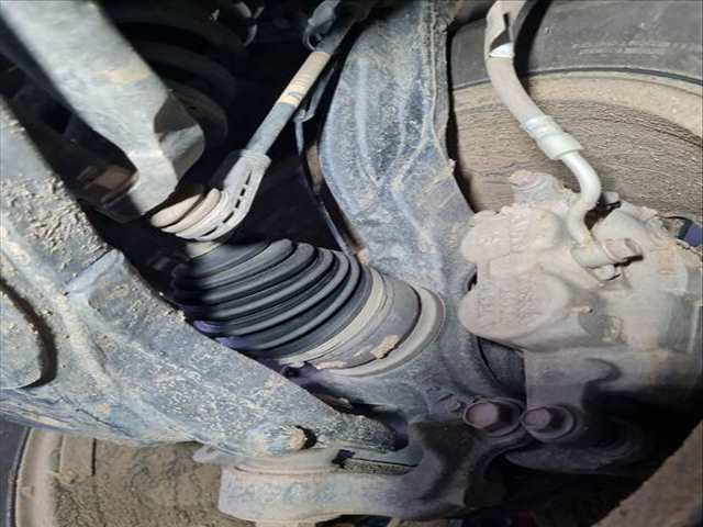 Mangueta Delantera Derecha Ford Ranger DOBLE CABINA WILDTRACK 4X4 4P) 213CV