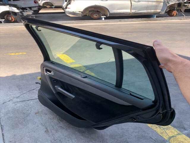 Foto 2ª: Puerta Trasera Derecha Citroen C4 2.0 HDI 136CV PICASSO 0CV [RHJ] (2009)