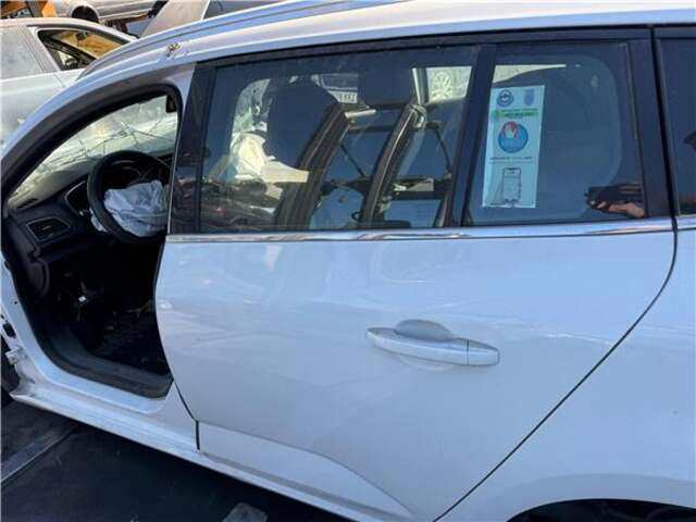 Puerta Trasera Izquierda Renault Megane 1.5 EQUILIBRE [1.5 LTR. - 85 KW BLUE DCI DIESEL FAP] IV SPORT TOURER (06.2016-_)