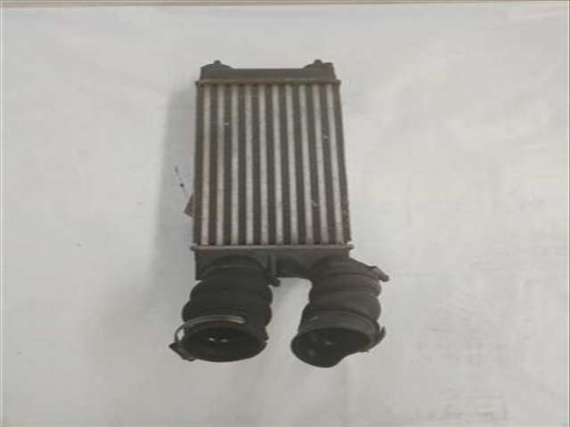 Foto 2ª: Intercooler Citroen C4 1.6 HDI BERLINA 90CV [9HX (DV6ATED4)]