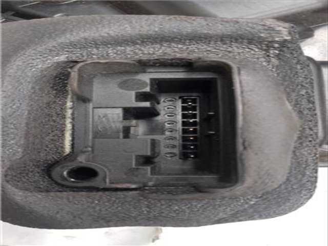 Foto 3ª: Cerradura Puerta Trasera Izquierda Skoda Rapid 1.6 TDI 105CV 77KW [CAYC,CLNA] (2014)