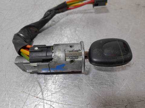 Foto 3ª: Motor de Arranque Renault Clio EXCEPTION 75CV 55KW [D4F G7] (2006)