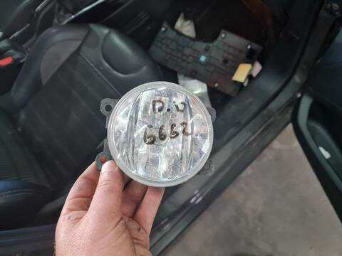 Faro Antiniebla Delantero Derecho Peugeot 2008 ALLURE 102CV 75KW