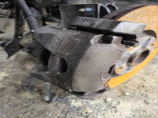 Pinza Freno Delantera Izquierdo Peugeot 5008 ACCESS 120CV 88KW