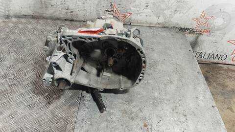 Caja Cambios Renault Clio AUTHENTIQUE 98CV 72KW