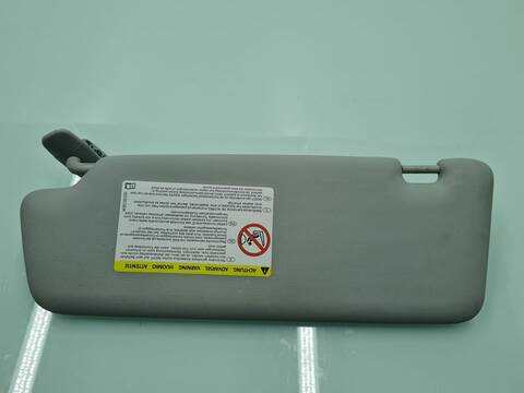 Foto 4ª: Parasol Derecho Audi A3 AMBIENTE 150CV 110KW [CRBC] (2013)