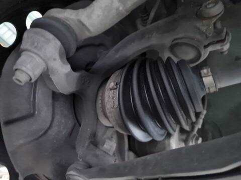 Mangueta Delantera Izquierda Volkswagen Polo LIFE 95CV 70KW