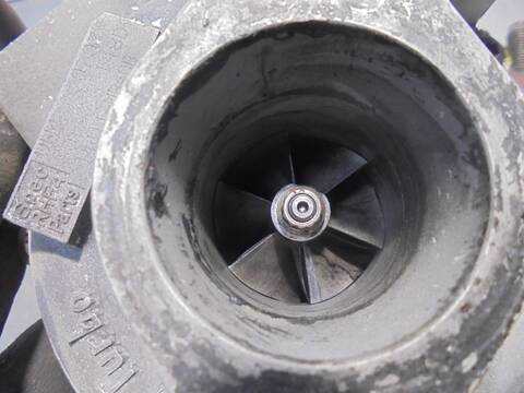 Foto 4ª: Turbocompresor Nissan Cabstar CABSTAR 28.XX CABINA SIMPLE CABINA INDIVIDUAL 110CV 81KW [YD25DDTI] (2008)
