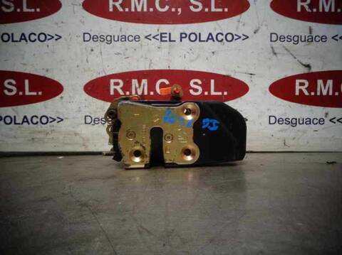 Foto 2ª: Cerradura Puerta Delantera Izquierda Chrysler PT Cruiser 1.6 16V CAT 116CV 85KW [1.6L O F] (2002)