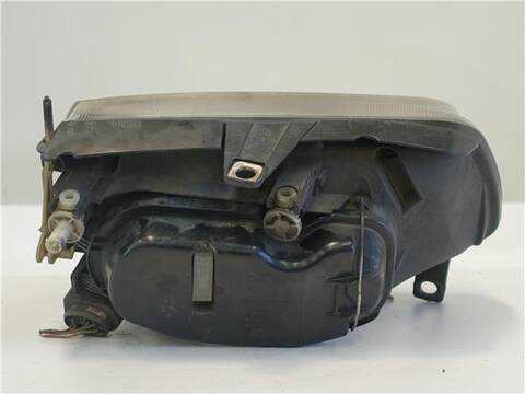 Foto 2ª: Faro Izquierdo Volkswagen Polo 1.4 TRENDLINE BERLINA 75CV 55KW [AMF] (2001)