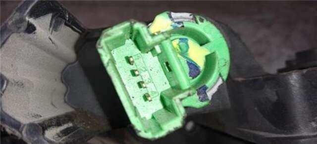 Foto 3ª: Pedal Acelerador Renault Twingo 0.9 TCE [H4BC401]