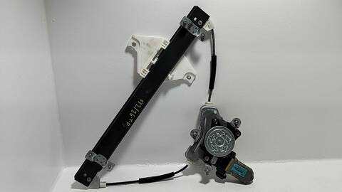 Elevalunas Manual Trasero Derecho Ssangyong Korando LIMITED 4X2 178CV