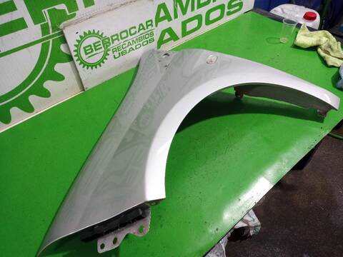 Foto 2ª: Aleta Delantera Izquierda Fiat Bravo 1.9 DYNAMIC MULTIJET 120CV [192A8000] (2007)