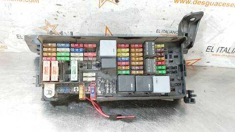 Caja Reles Fusibles Mercedes Clase ML 350 3.0 CDI V6 265CV 195KW AUT. OM 642 W164) 164.124)