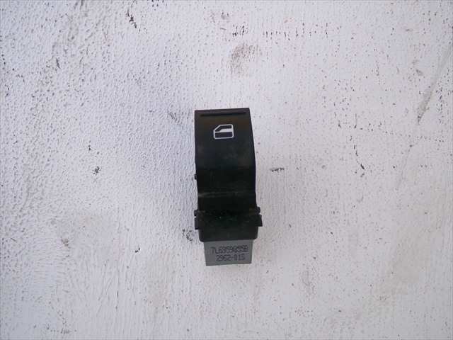 Botonera Elevalunas Seat Ibiza 1.2 G MODELO 6J, 2012-2015