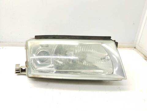 Faro Derecho Skoda Octavia AMBIENTE BERLINA 102CV 75KW