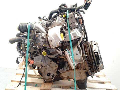 Foto 2ª: Despiece Motor Nissan Pathfinder 2.5 DCI 4WD 190CV 140KW [YD25] (2012)