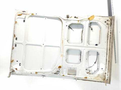 Foto 3ª: Puerta Trasera Derecha Iveco Daily 33S16 35S16 35C16 FURGON [F1AGL411G] (2014)