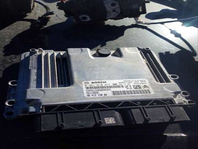 Centralita Motor ECU Opel Corsa 1.2 68)