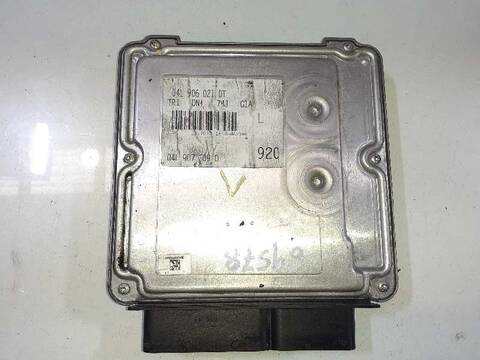 Foto 2ª: Centralita Motor ECU Audi A3 AMBITION 150CV 110KW [CRBC] (2013)