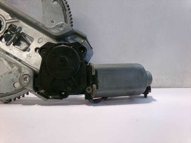 Foto 2ª: Elevalunas Eléctrico Delantero Izquierdo Nissan Micra 1.3 G 1998-2000 [CG13] (1999)