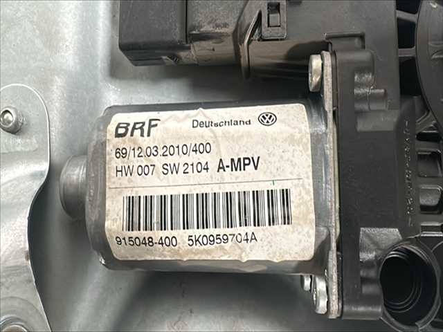 Foto 4ª: Elevalunas Eléctrico Trasero Derecho Volkswagen Touran 2.0 TDI [D/BKD] (2005)