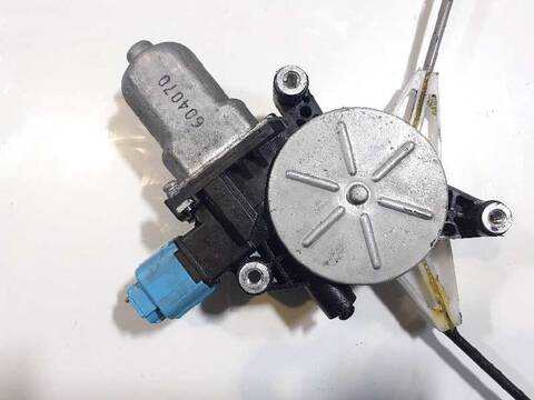 Foto 3ª: Elevalunas Manual Trasero Derecho Honda Frv 2.2 CTDI 140CV 103KW BE) [N22A1] (2006)