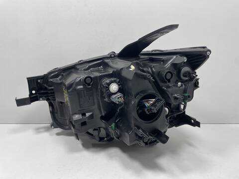 Foto 3ª: Faro Derecho Mazda CX-30 PE (2023)