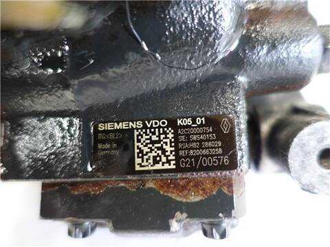 Foto 3ª: Bomba Inyeccion Renault Scenic 1.5 DCI JM1E) 106CV 78KW JM) [D/ K9K P 7] (2007)