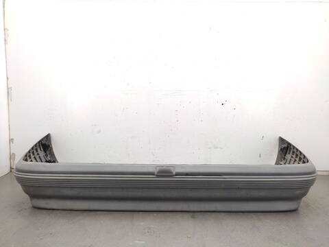 Paragolpes Trasero Opel Kadett LS BERLINA 82CV 60KW