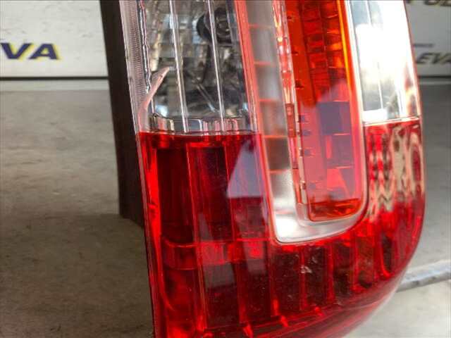 Foto 2ª: Piloto Trasero Derecho Ford C Max 1.6 16V 100CV FOCUSDM2 CAP) DESDE 08/2003 HASTA 03/2007 [SHDA] (2007)
