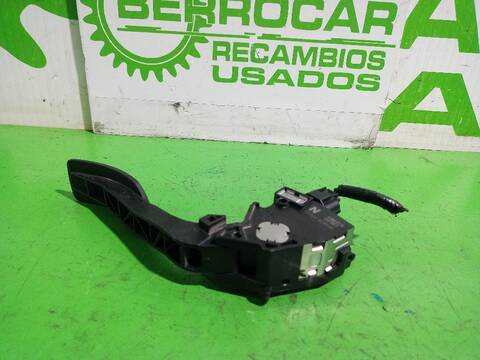 Foto 3ª: Pedal Acelerador Nissan Juke ACENTA AUT. 117CV [HR16DE] (2010)