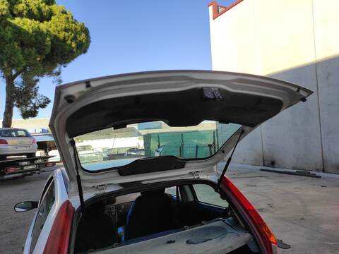 Portón Fiat Punto 1.2 D 70CV II 188) BERLINA 188A3000