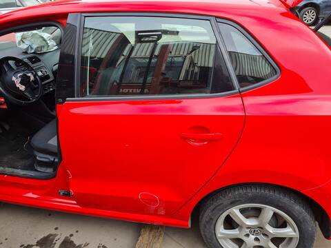 Puerta Trasera Izquierda Volkswagen Polo ADVANCE 75CV 55KW