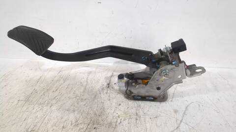 Pedal Embrague Kia Ceed 1.6 CRDI HATCHBACK ED)